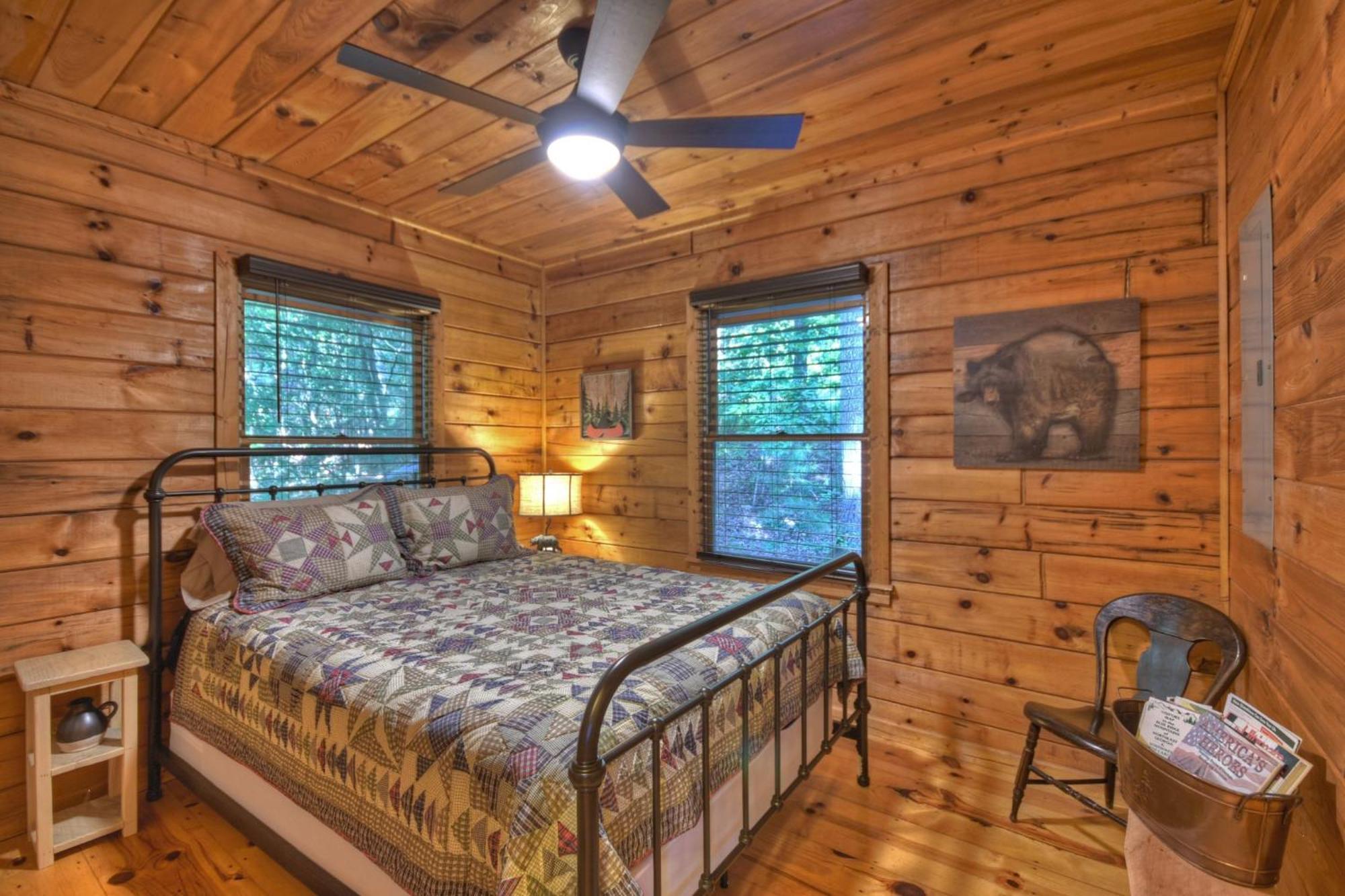 Bearfoot Ridge Wood-Burning Fireplace Cozy Hot Tub Serene Views Ellijay Exterior photo