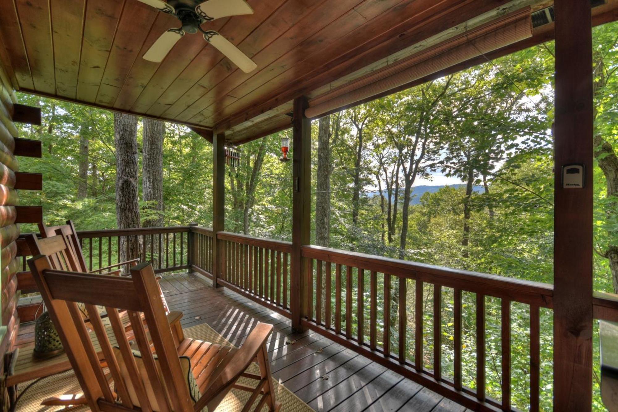 Bearfoot Ridge Wood-Burning Fireplace Cozy Hot Tub Serene Views Ellijay Exterior photo
